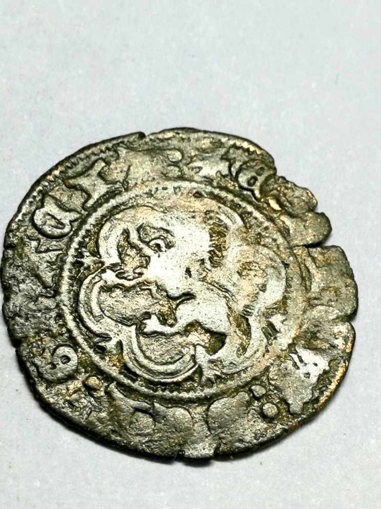 Foto 1 Moneda sin identificar: Me pueden ayudar a identificar está moneda