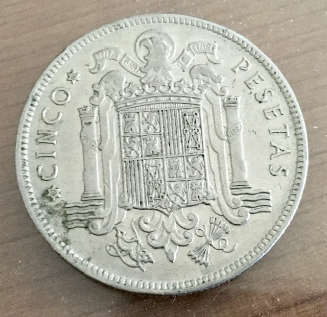 Foto 1 Moneda sin identificar: 5 pesetas Franco