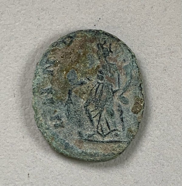Foto 2 Moneda sin identificar: Romana para clasificar