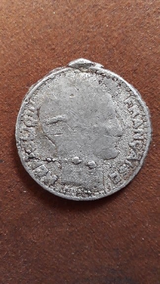 Foto 1 Moneda sin identificar: Moneda sin identificar