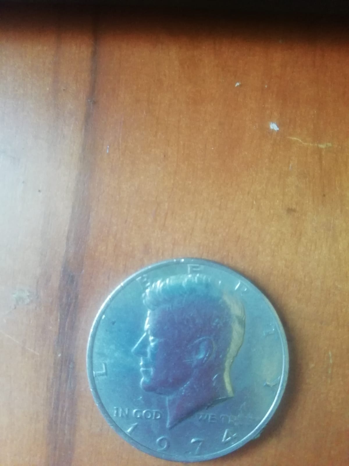 Foto 2 Moneda sin identificar: HALF DOLLAR