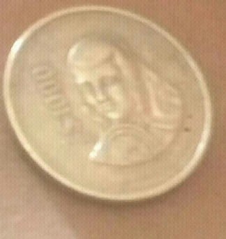 Foto 1 Moneda sin identificar: moneda de 1000 del año 1988