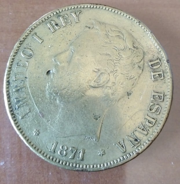 Foto 1 Moneda sin identificar: 5 pst amadeo 1 dorada